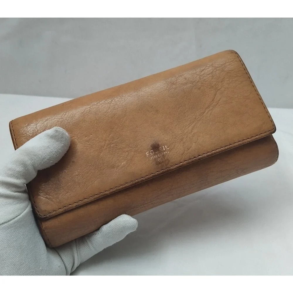 Fossil Brown Leather Credit Card ID Window Trifold Wallet